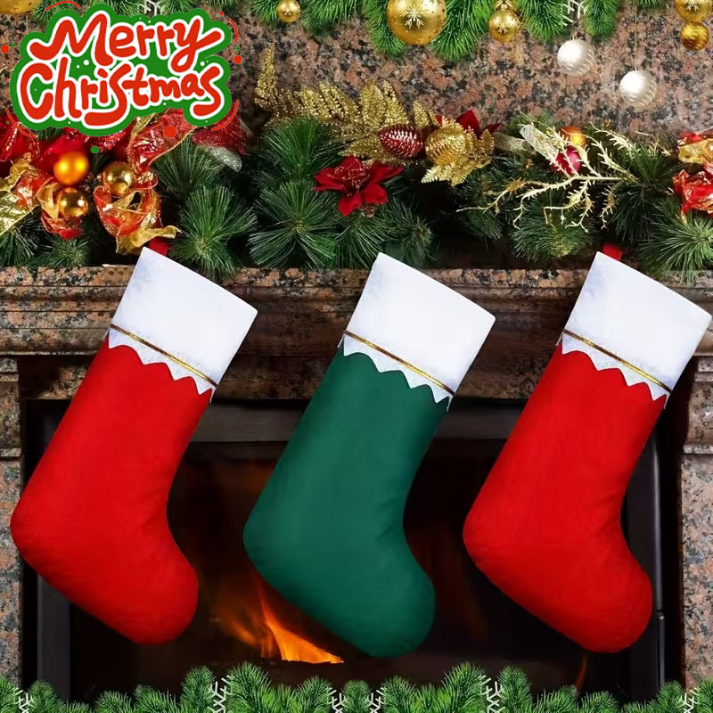 Christmas Stocking Hanging - 12-24 szt. Zestaw świątecznych skarpetek do