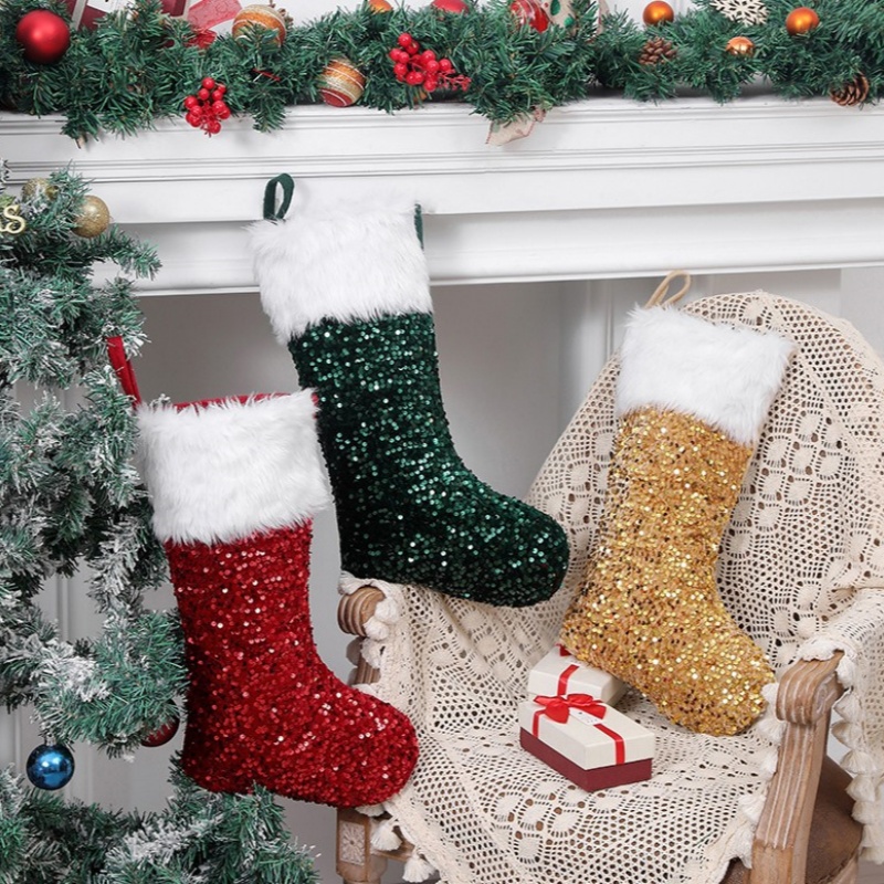 Świąteczne skarpety z efektem  – Christmas Stocking Hanging recenzja i cena